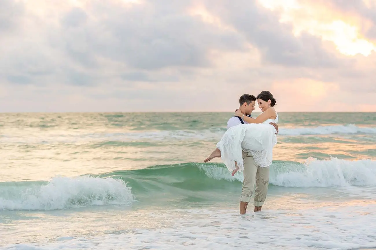 2020-Moring-medium-2636_0060_2023-Tradewinds-wedding-medium-8285