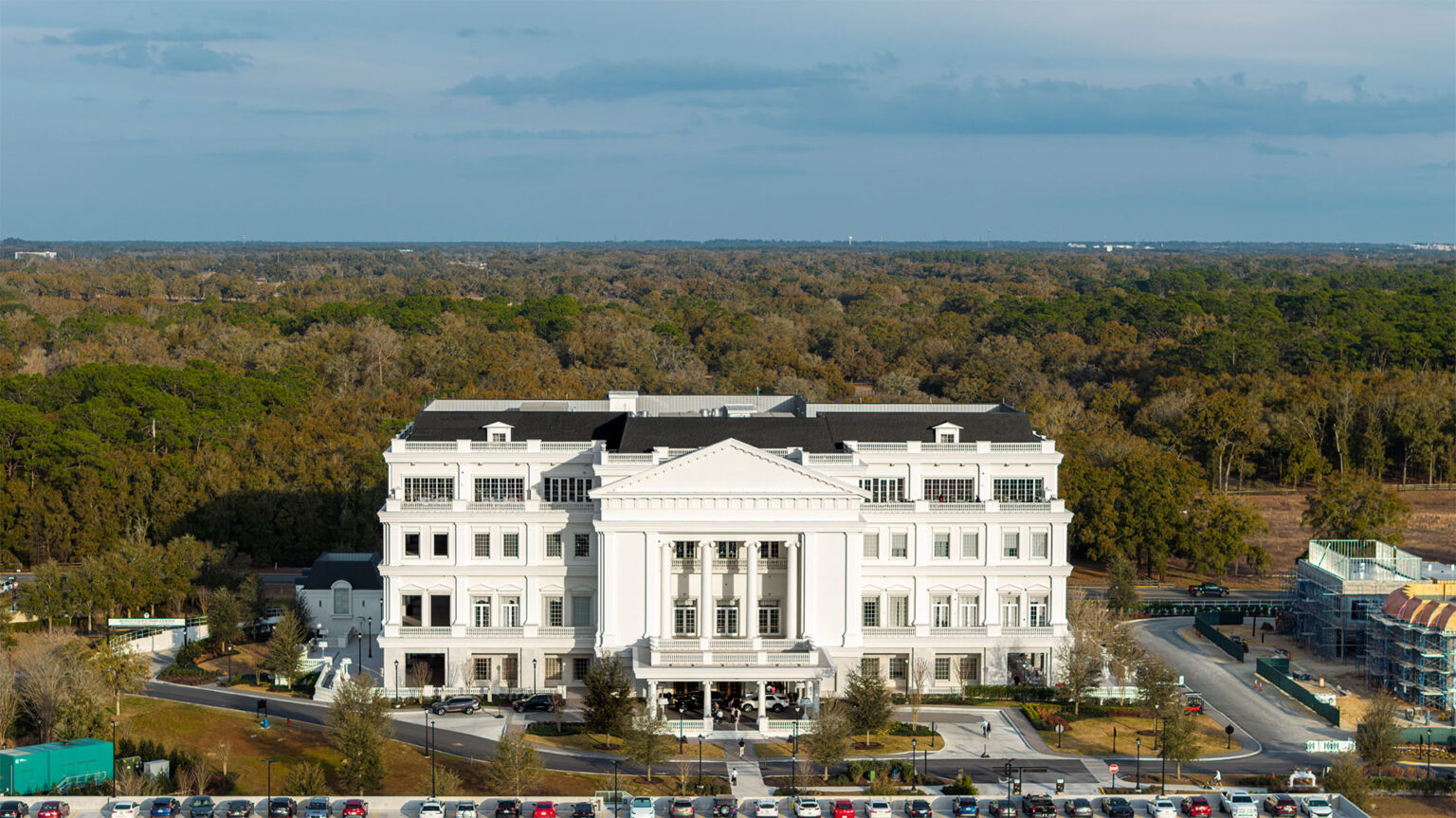 Drone 8 wec-hotel